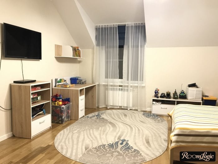 teenage bedroom