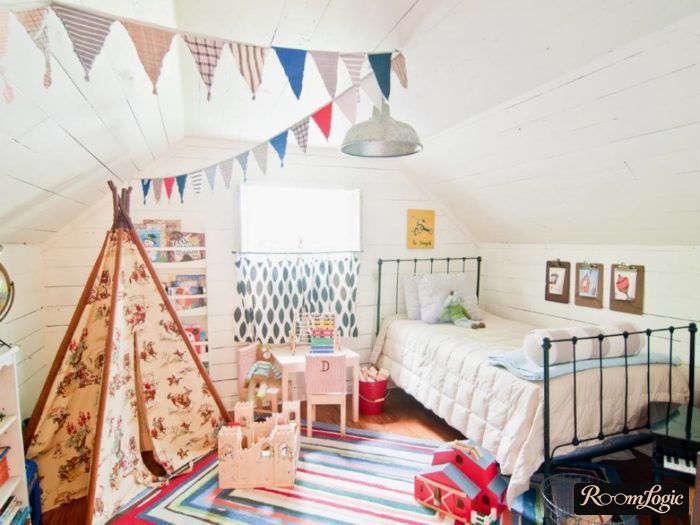 teepee in kids’ room