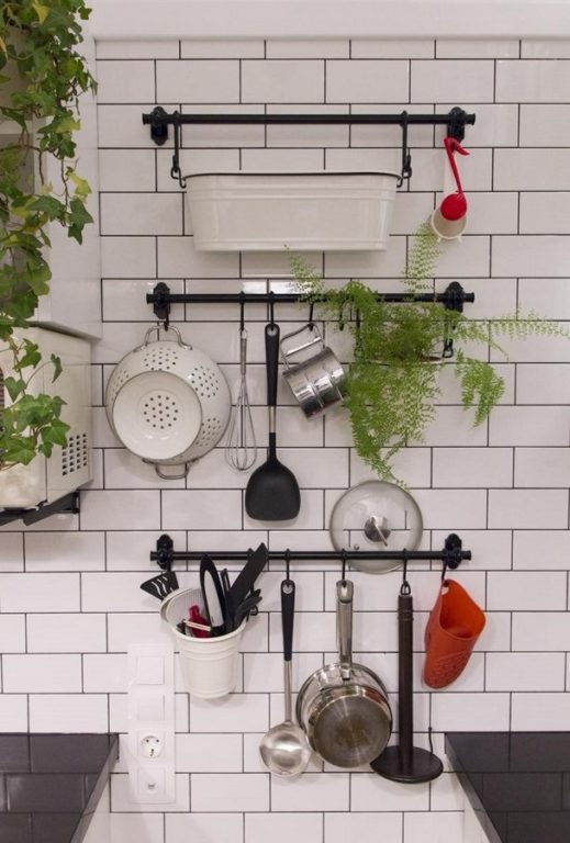 tile flat white bricks on backsplash