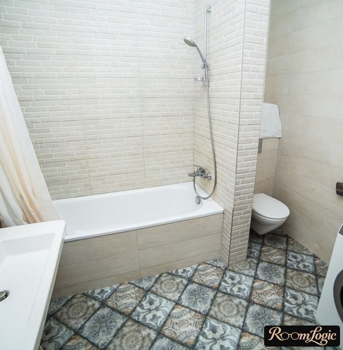tile with pattern on bathroom floor