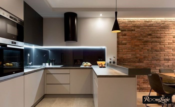 U-shaped kitchen design
