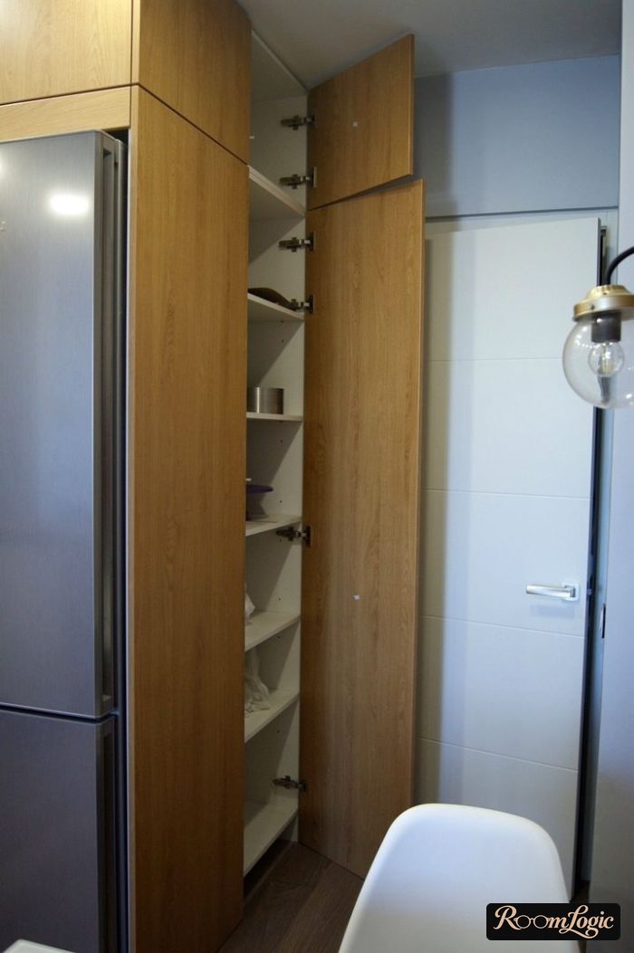 U-shaped small kitchen