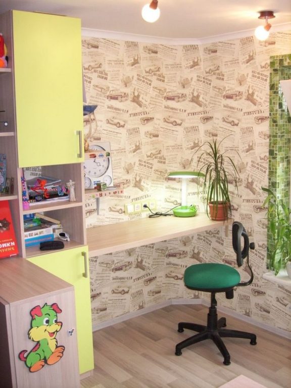 wallpaper with old cars for kids’ room