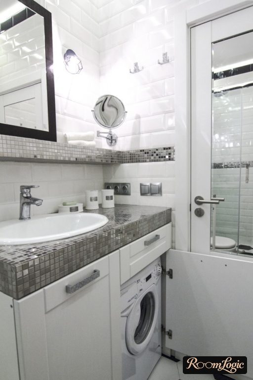 White bathroom in Scandinavian style