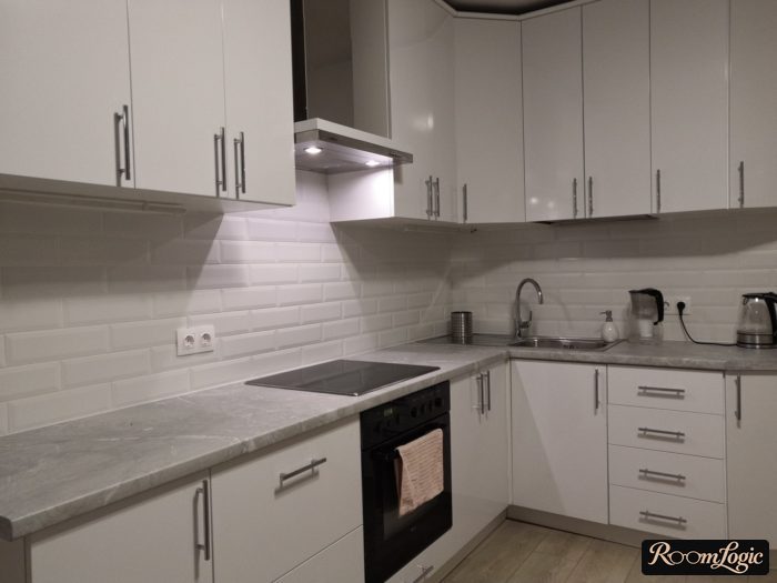 white corner kitchen cabinets