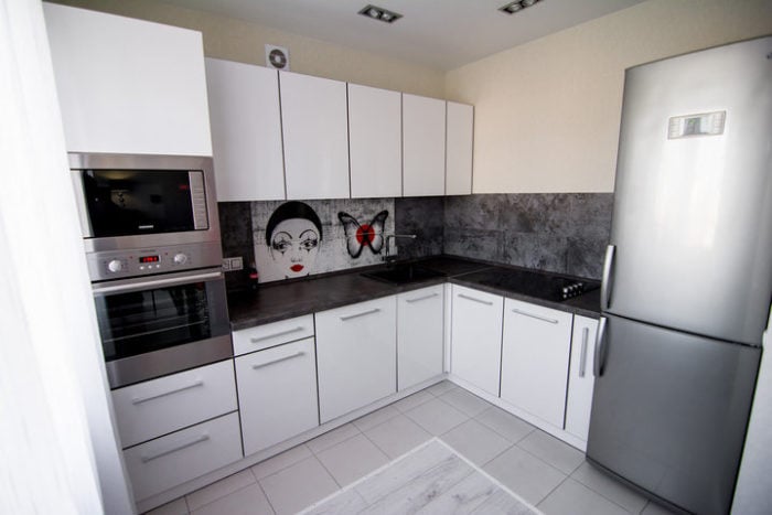 white kitchen cabinets for small kitchen