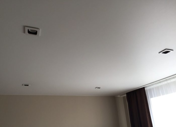 white matte stretch ceiling