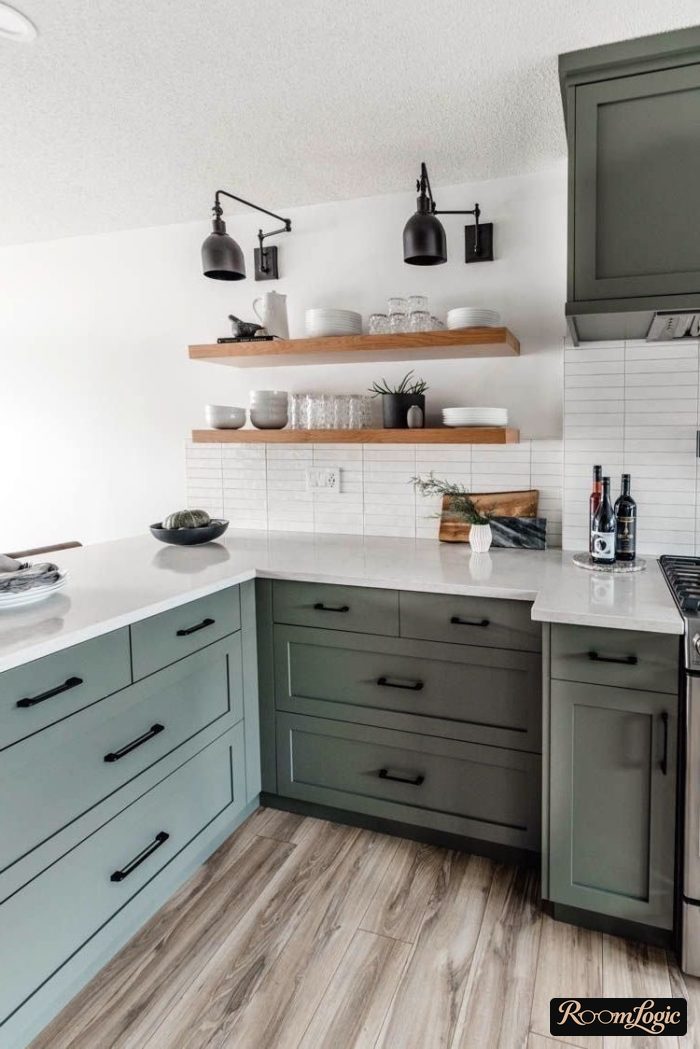 White walls in the neoclassical style kitchen