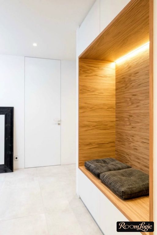 White with wood-look high-tech entryway in a small hallway